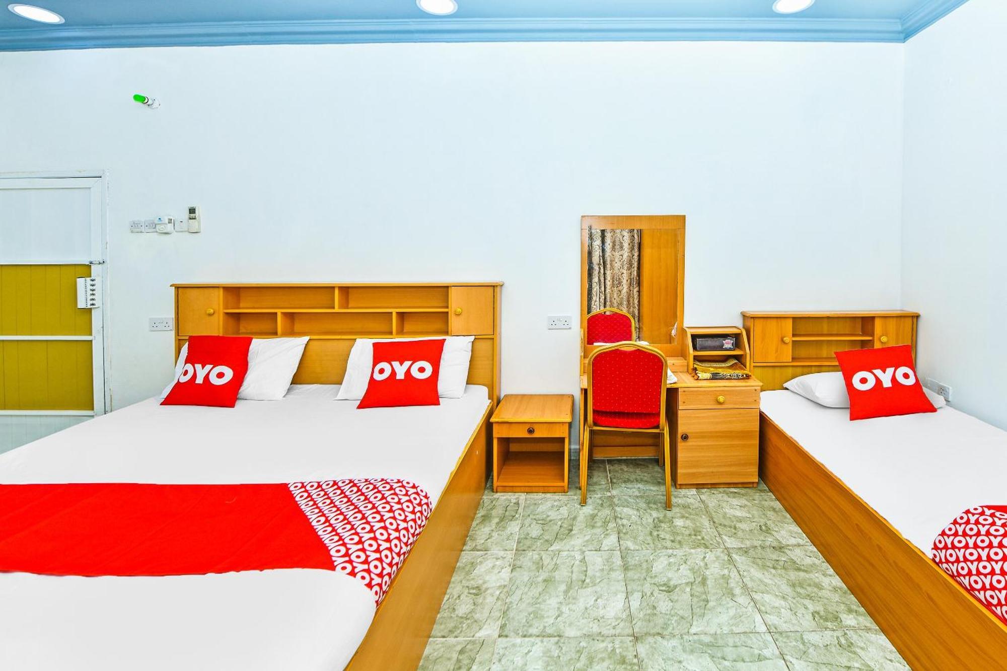 Oyo 138 Gulf Sand Motel Barka Bagian luar foto